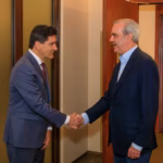 Abinader llega a Dubái para participar en la Cumbre Mundial de Gobiernos