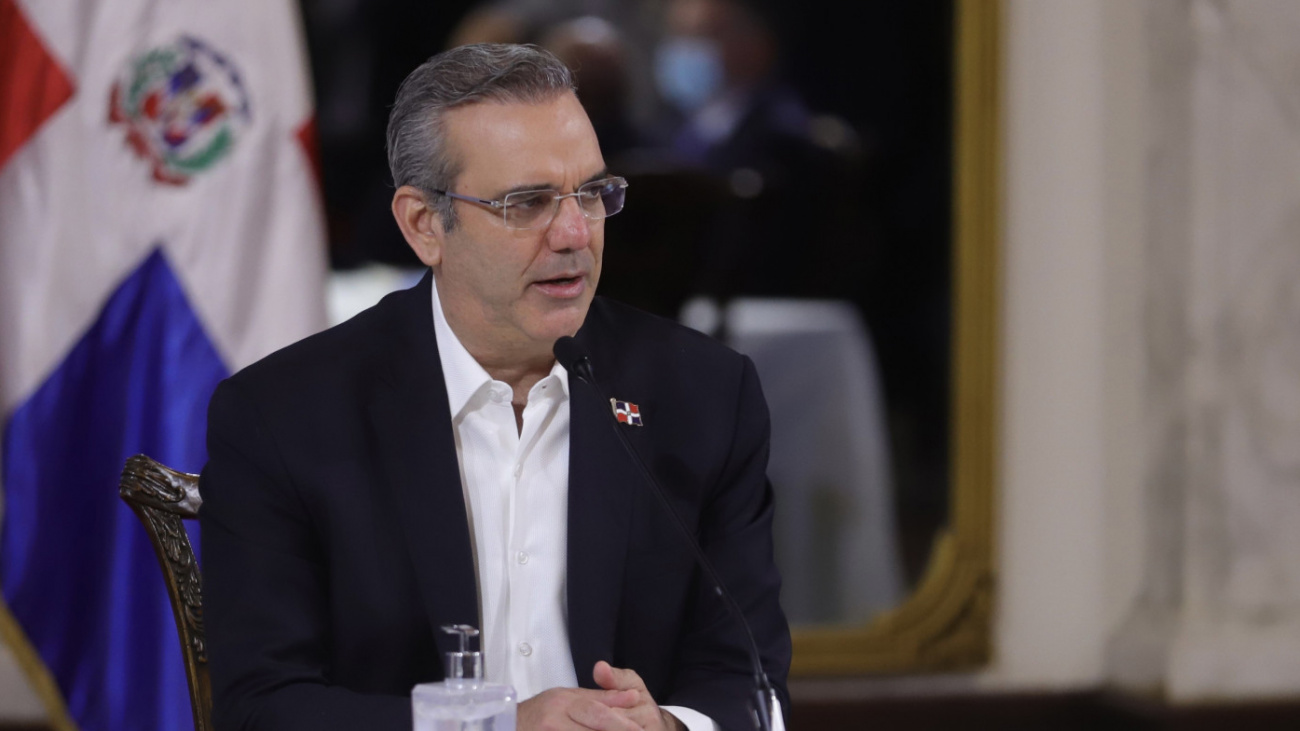 Abinader afirma RD está preparado para enfrentar impacto de la crisis internacional del petróleo