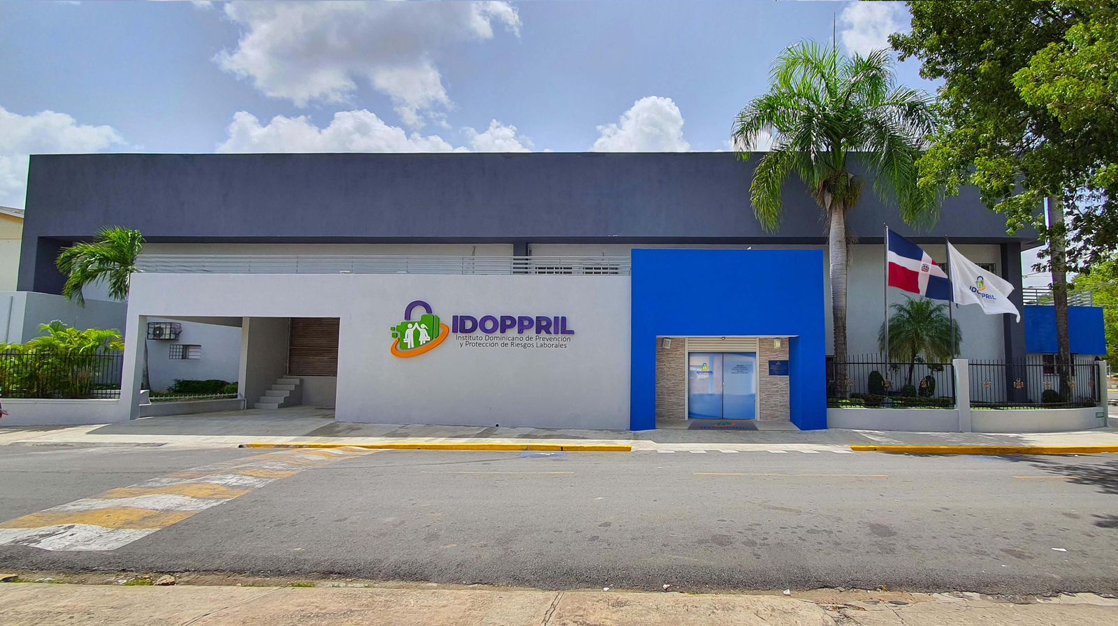 Idoppril realiza cerca de 23,000 servicios en siete meses de apertura oficina SDE