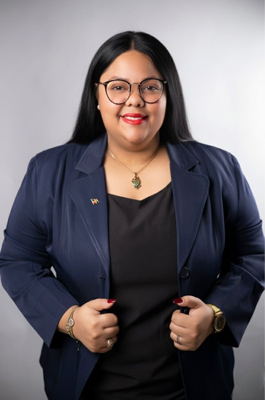 Ninoska Batista lanza candidatura a la Secretaría de Comunicaciones de la JRM en Santo Domingo Este