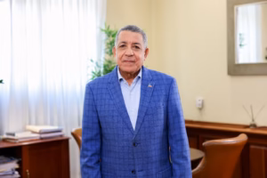 Gobierno dominicano impulsa medidas económicas, inversión pública y recuperación de espacios para las familiares