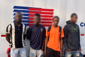 Migración mantiene amplio despliegue operativo y deporta a más de 3,100 en el fin de semana