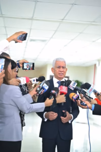 Ricardo de los Santos asegura el PRM saldrá fortalecido del proceso interno para escoger nuevas autoridades